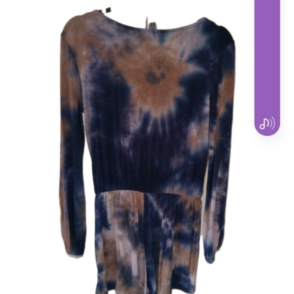 123 Story Tye Dyed Long Sleeve Romper Small - Picture 8 of 10